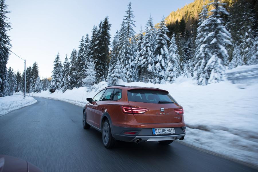  Seat Leon X-Perience 4Drive (5F) 2017 года  (WW) (фото 13 из 25)